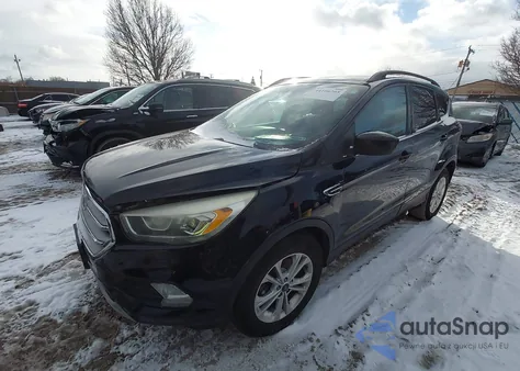 2017 Ford Escape Se z USA, uszkodzony, nr VIN 1FMCU9GD1HUC85063